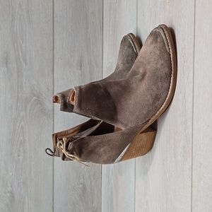 Jeffrey Campbell Women Cutout Side Heels Suede Moto Hobo boots shoes sz 8